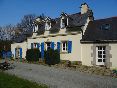 Les fontaines et le canal