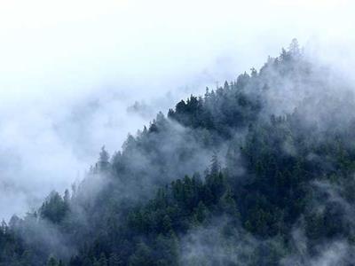 Anticiper les variations météo en randonnée Anticiper les variations météo en randonnée