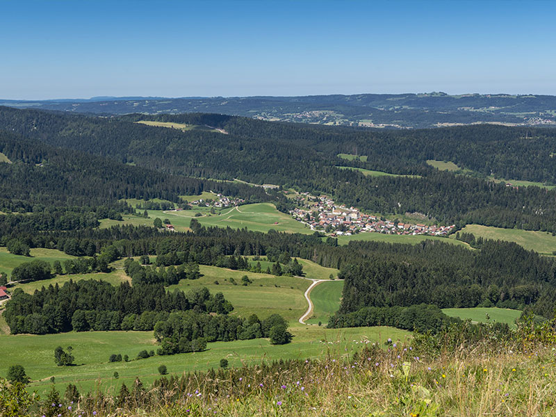 GR® GTJ - Grande Traversée du Jura © Gilles LANSARD / HEMIS