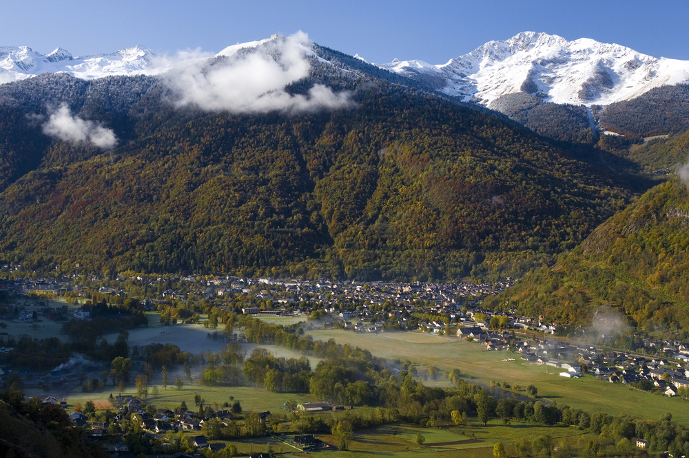 Déviation du GR® 10 en Haute-Garonne : Superbagnères - MonGR - Crédit : Hemis - Jean-Paul Azam