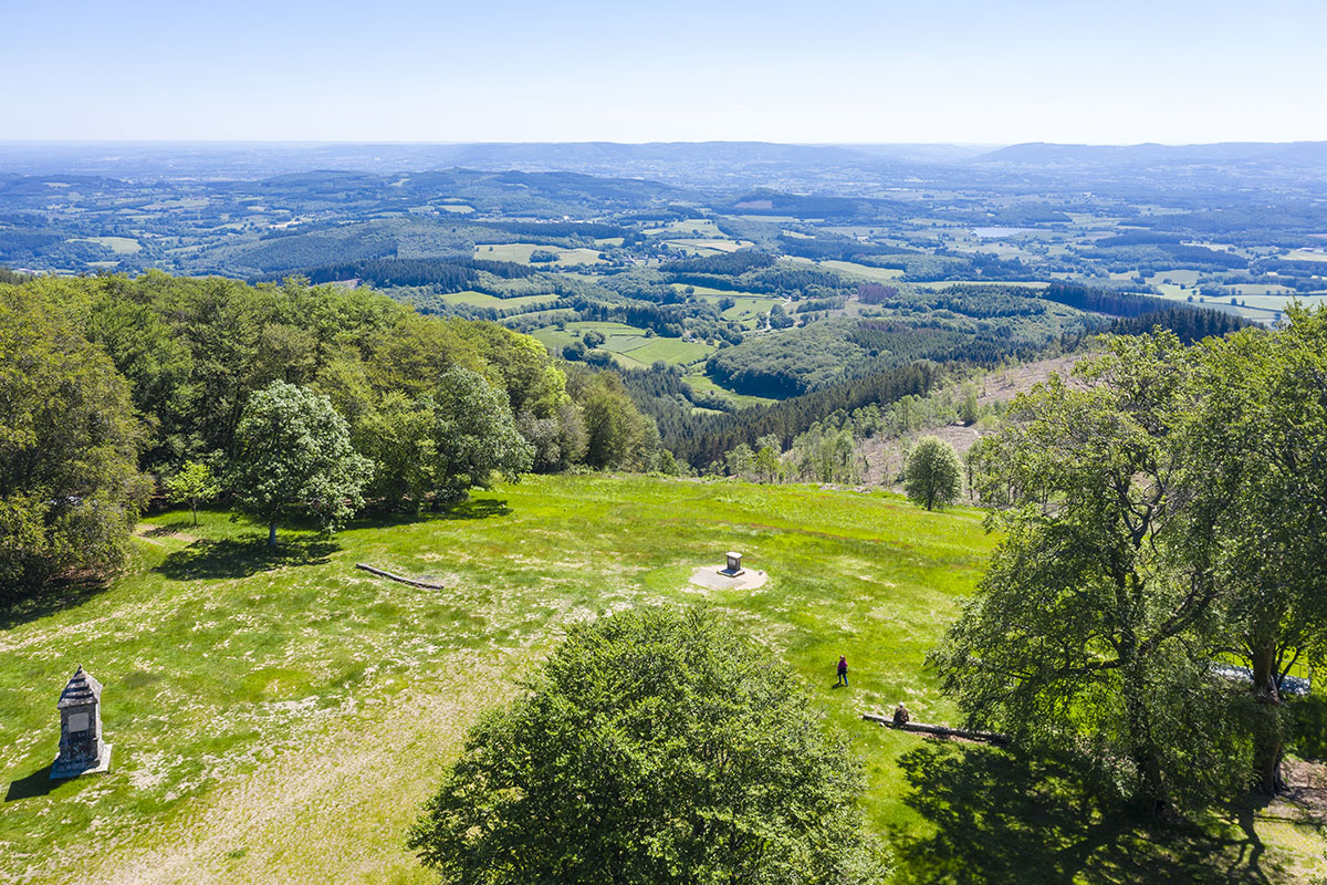 Randonnée dans le Morvan © Hervé Lenain / HEMIS