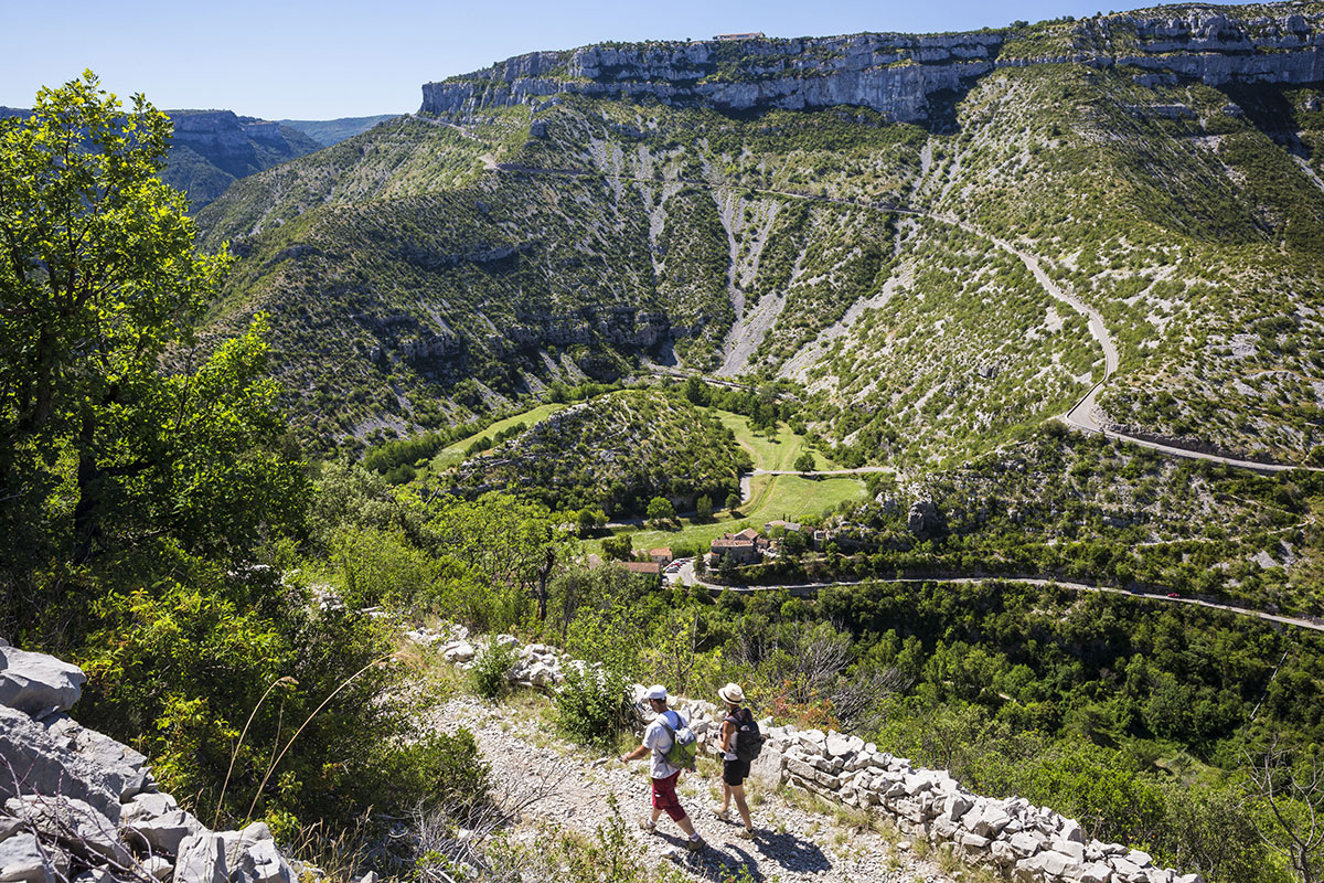 Randonnée dans le cirque de Navacelles © Pierre Jacques / HEMIS