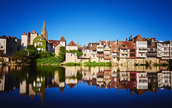 Randonnée sur le GR® de Pays val de Creuse. Vieilles galeries d'Argenton © Bruno et Tuul MORANDI/ HEMIS