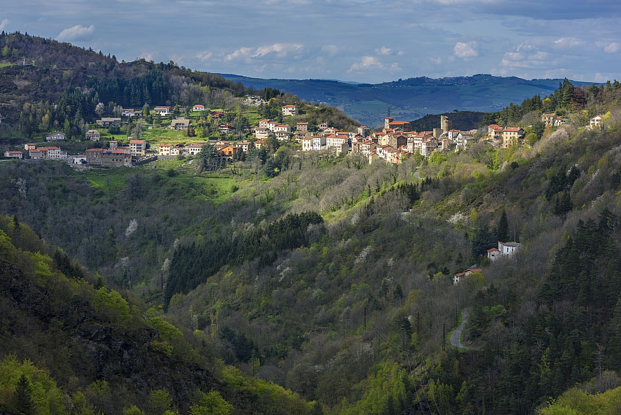 France, Loire (42), Parc Naturel Régional du Pilat, Rochetaillée est un quartier de la ville de Saint-Étienne. Crédit : GUIZIOU Franck / hemis.fr