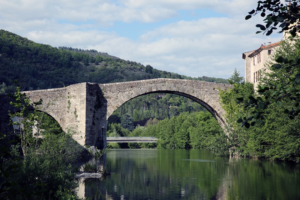 Chemin de Saint-Guilhem-le-Désert, de Meyrueis au Vigan