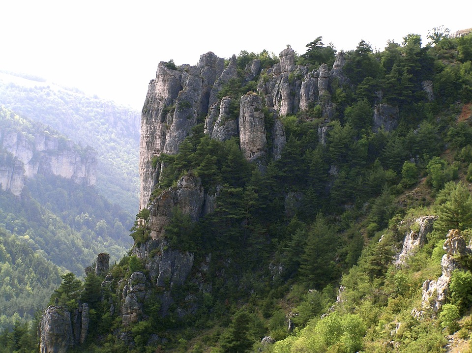 Chemin de Saint-Guilhem-le-Désert, du Rozier à Meyrueis