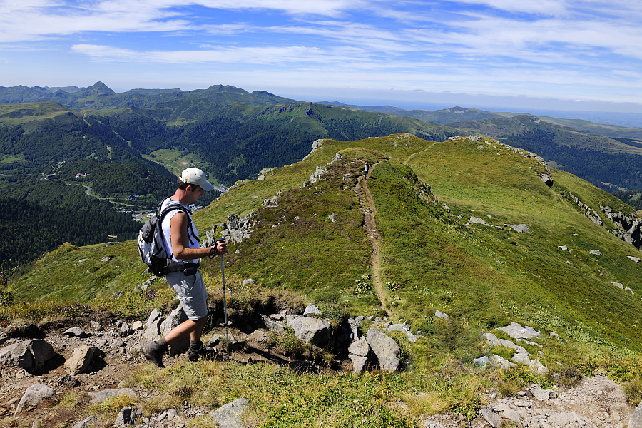 GR® 400, Tour du volcan cantalien