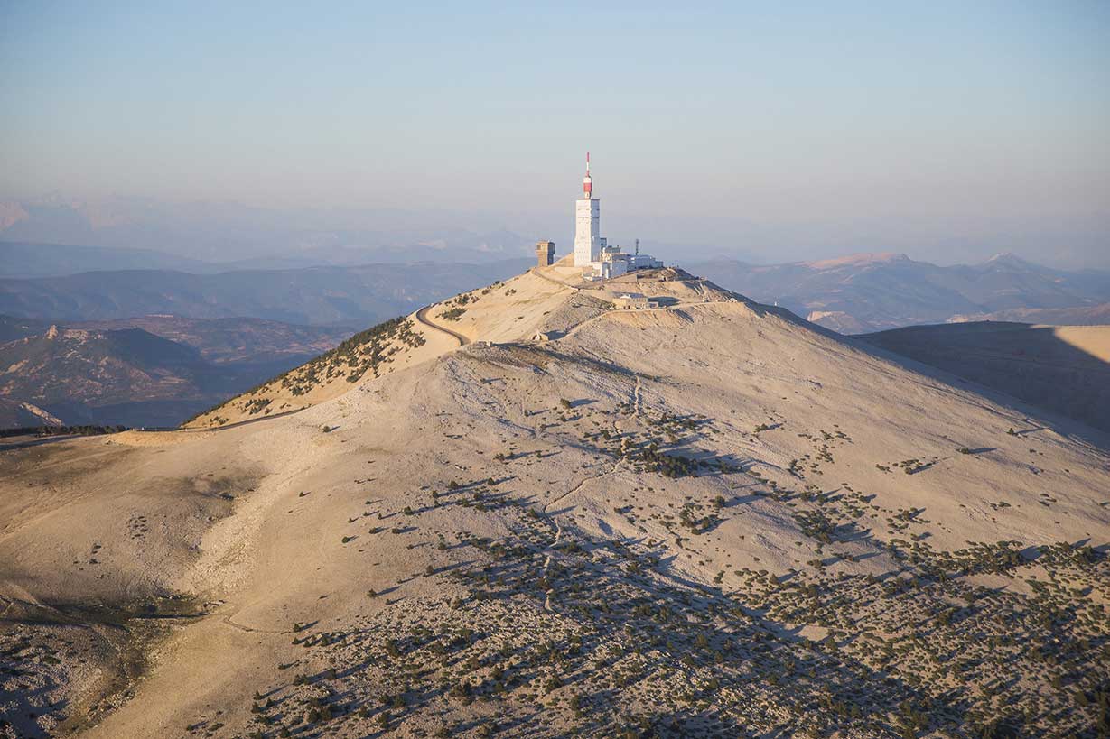GR de Pays Tour du Massif du Ventoux - Tour du Ventoux par le sommet GR de Pays Tour du Massif du Ventoux - Tour du Ventoux par le sommet
