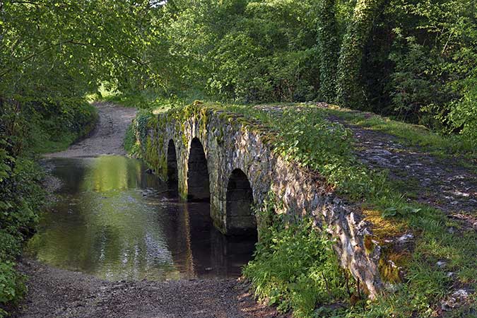 GR® de Pays des Yvelines, Du centre de Houdan à Bréval