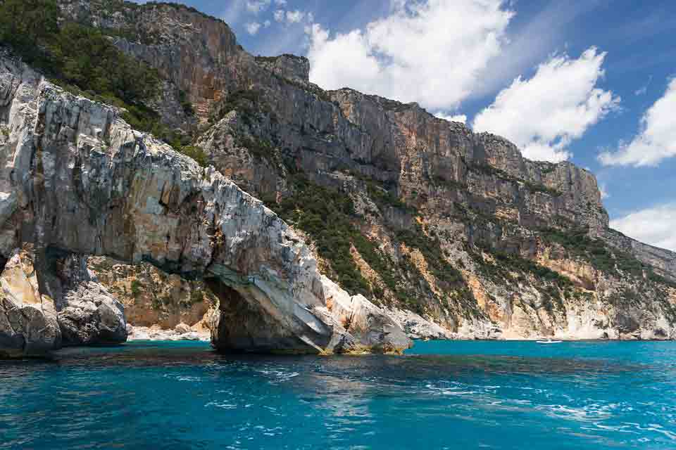 Mare a Mare Centre, de la mer au GR® 20 Mare a Mare Centre, de la mer au GR® 20
