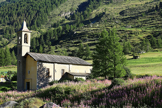 MonGR - GR58 - Ristolas, L'Echalp, PNR du Queyras - Crédit : Moirenc Camille / hemis.fr